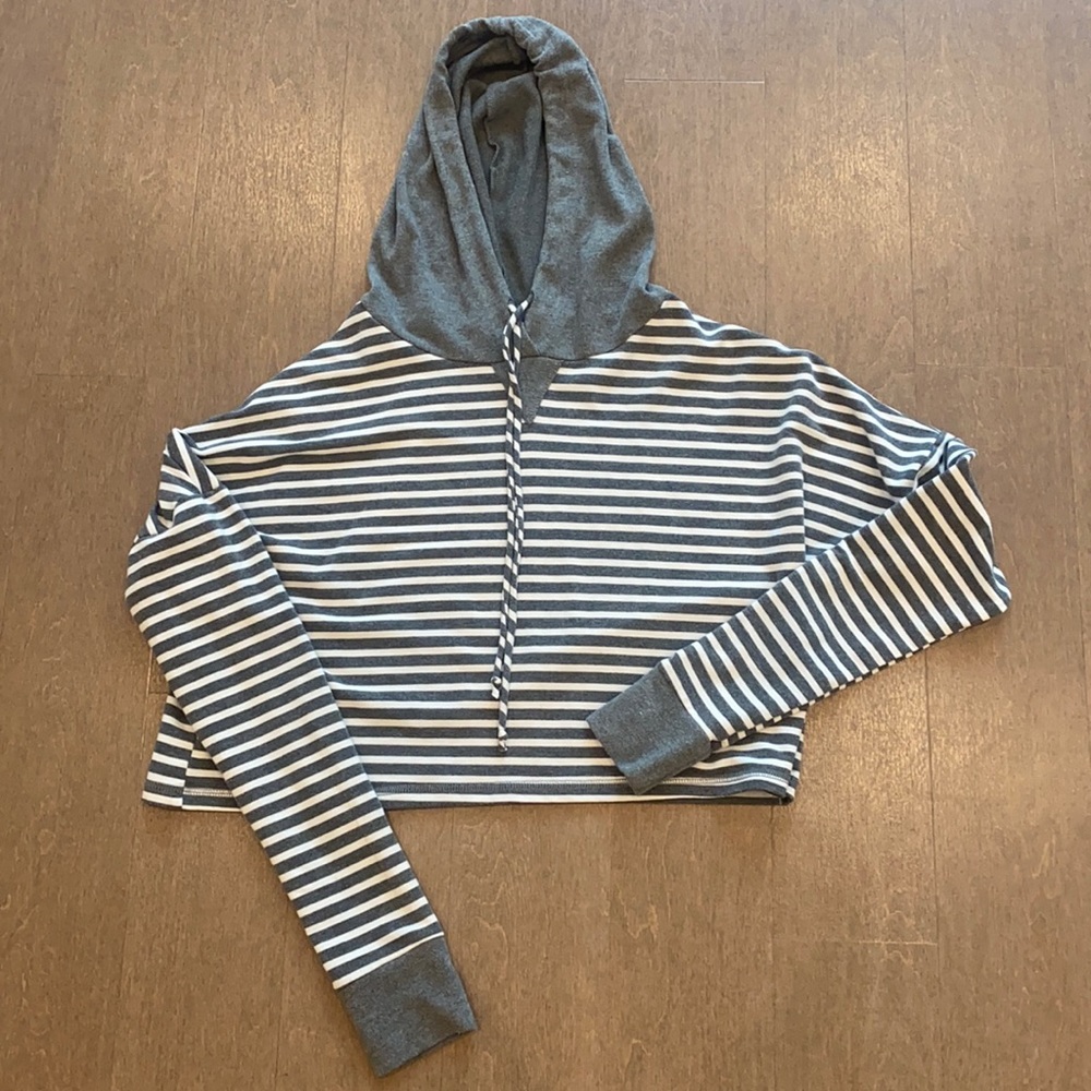Altar’d State Cropped Hoodie in Gray/White Stripes. Size S